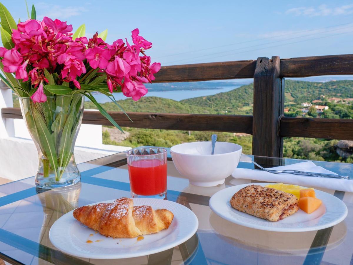 Hotel Pedra Santa Baja Sardinia Eksteriør billede